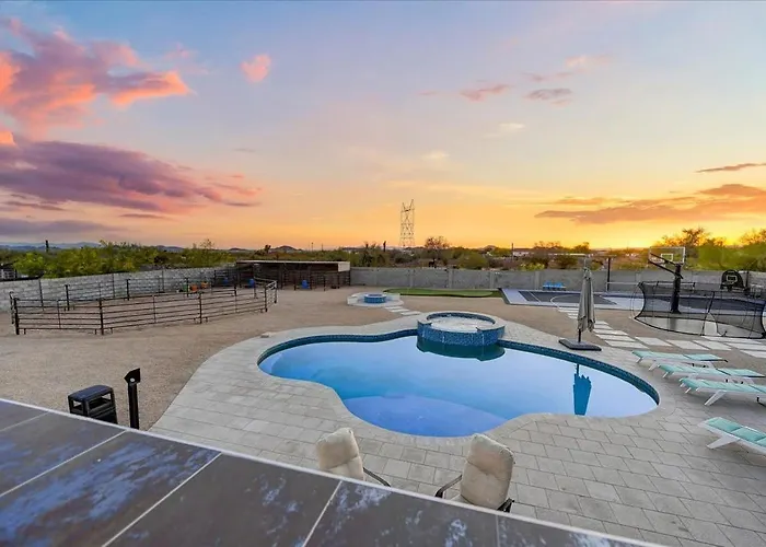 Holiday home 7 Bedroom Pickleball Pool Hot Tub Orchard Scottsdale