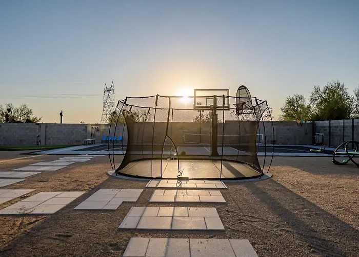 Holiday home 7 Bedroom Pickleball Pool Hot Tub Orchard Scottsdale